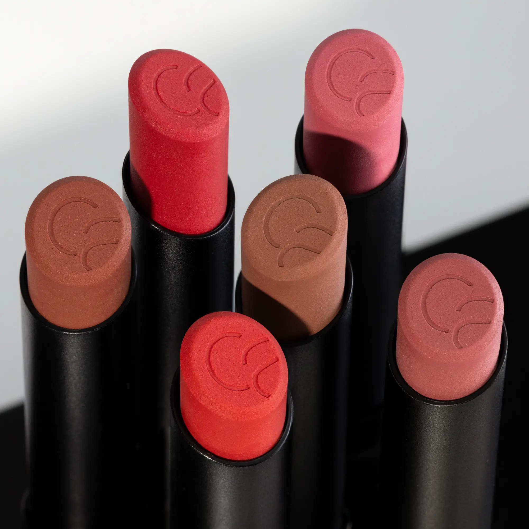 Blur-Real Matte Lipstick 060 Blurred Icon - Image 6