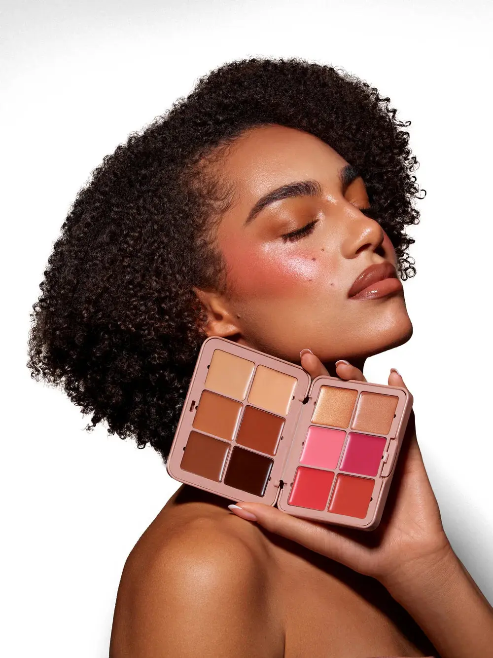 Complete Canvas Complexion Palette Dark - Image 2