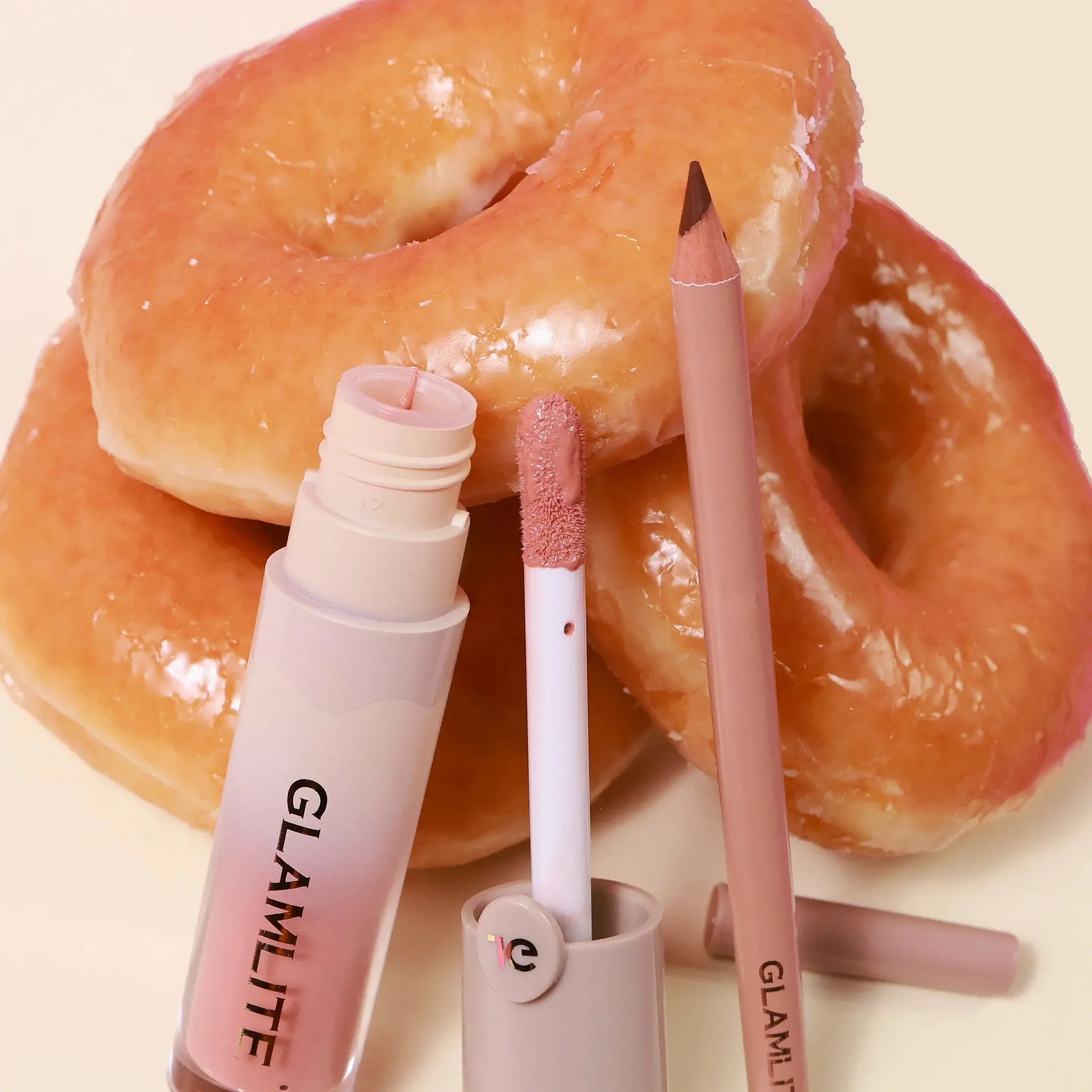 Glamlite Glazed Donut Lip Kit - Image 3
