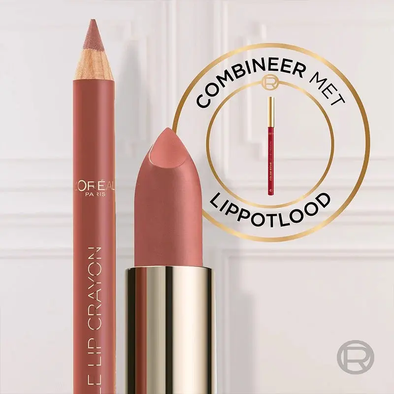 Color Riche Blurred Matte Lipstick 300 Rouge Paris - Image 6